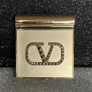 Valentino Eye2Cheek Shade 4 Sweet Rebel